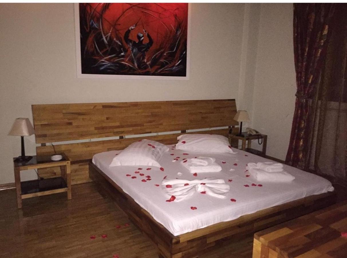 Meridian 3*